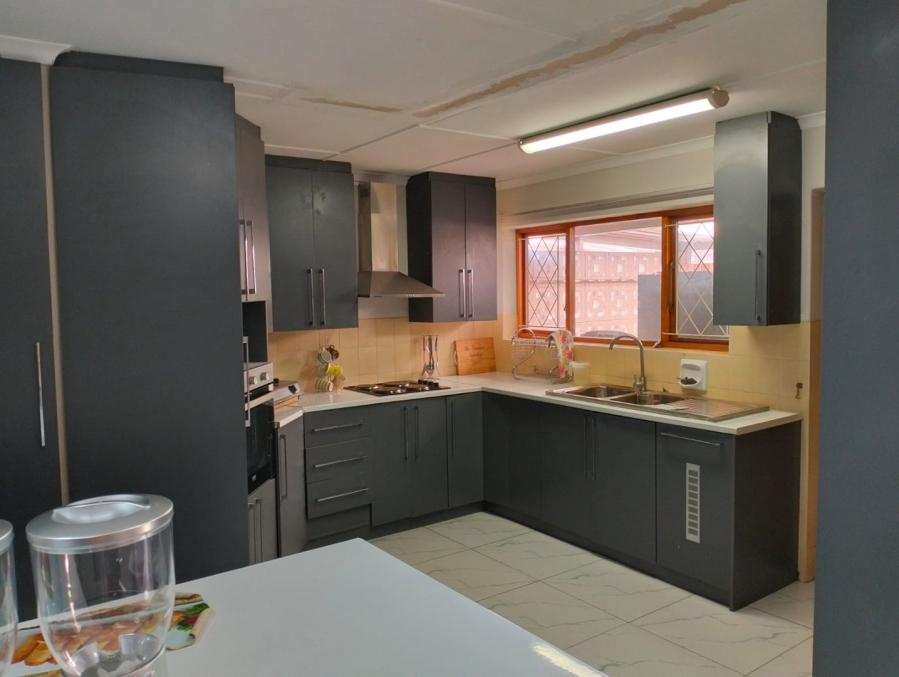 3 Bedroom Property for Sale in Beacon Bay Eastern Cape